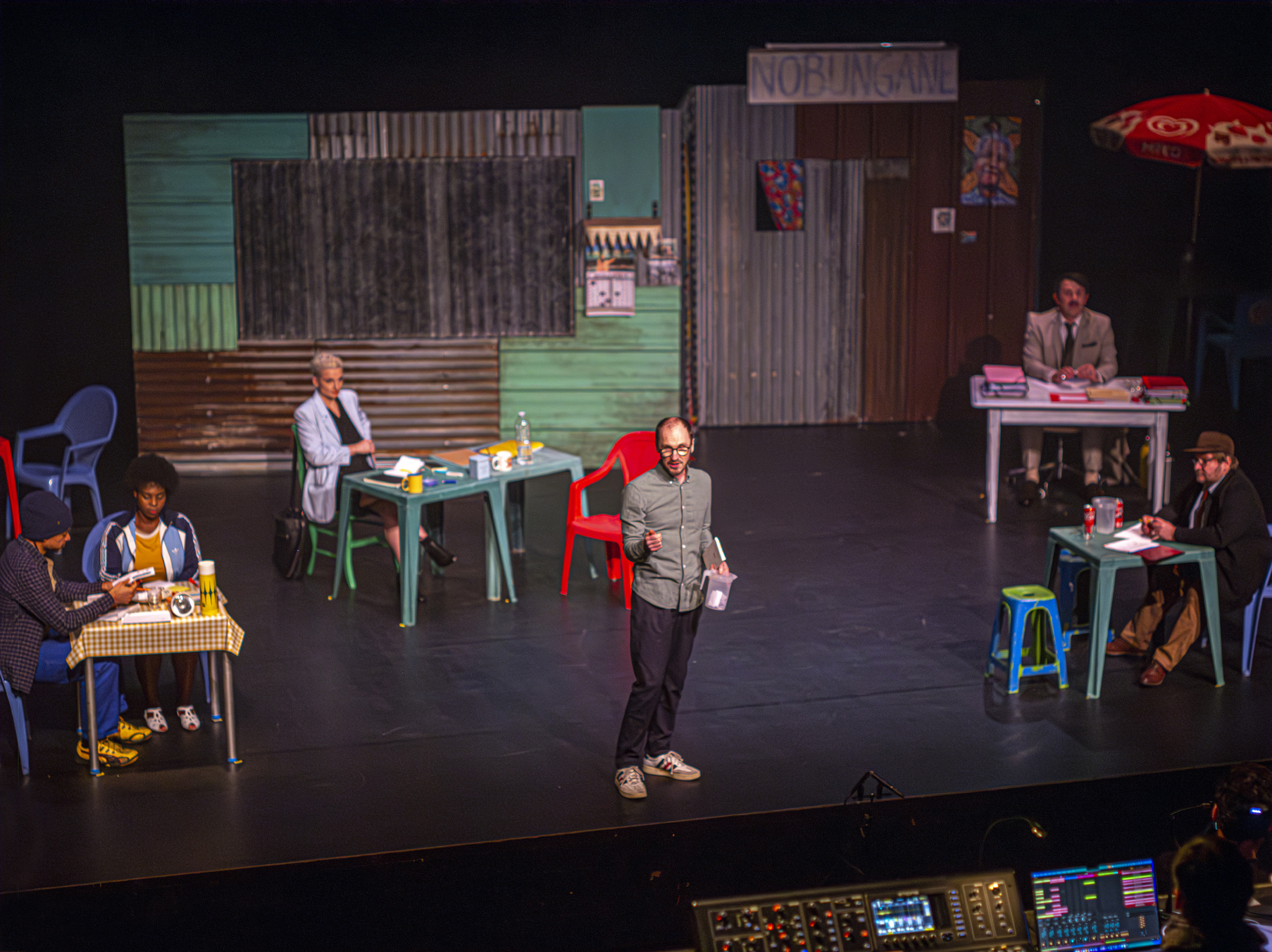 <br/><br/><div class='holder'><a href='http://www.joomla-slideshow.com' alt='Module SlideShow pour Joomla'><img src='https://www.compagniefelmur.net/modules/mod_galleryfp/logo/logo_GMapFP_dev.png' style='width:130px; padding:10px;' alt='Module SlideShow pour Joomla' /></a><br>Module slideshow GalleryFP par <a href='http://www.joomla-slideshow.com' alt='Module SlideShow pour Joomla'>Joomla-slideshow<br><br>(Ceci est une version gratuite : Limitée à 10 images)</a></div>